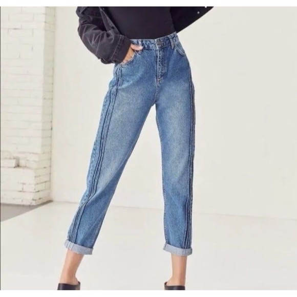 BDG Urban Outfitters Women's Mom Jeans Size 28 x 32 - Picture 1 of 8